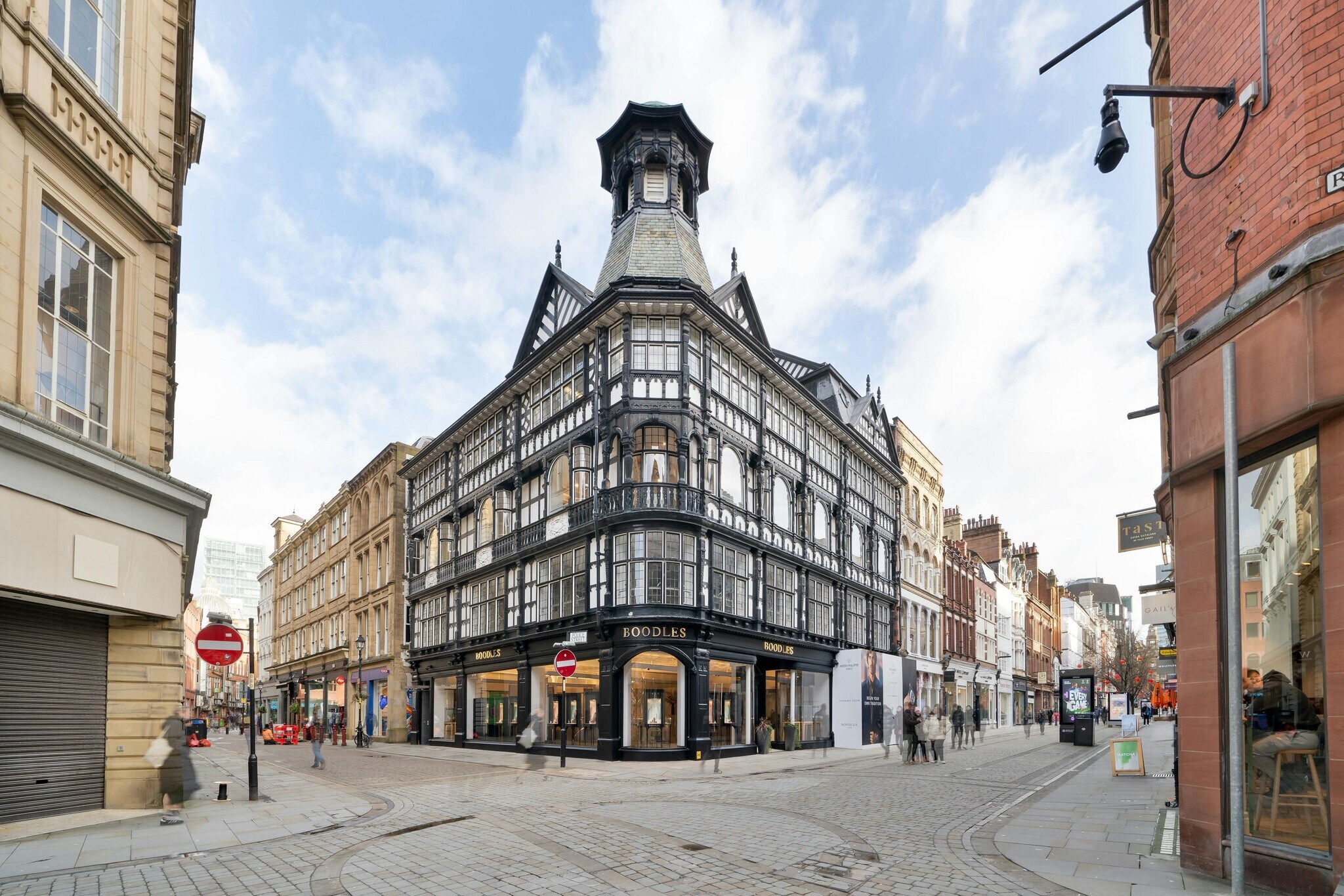 13-17 King St, Manchester to rent Building Photo- Image 1 of 34