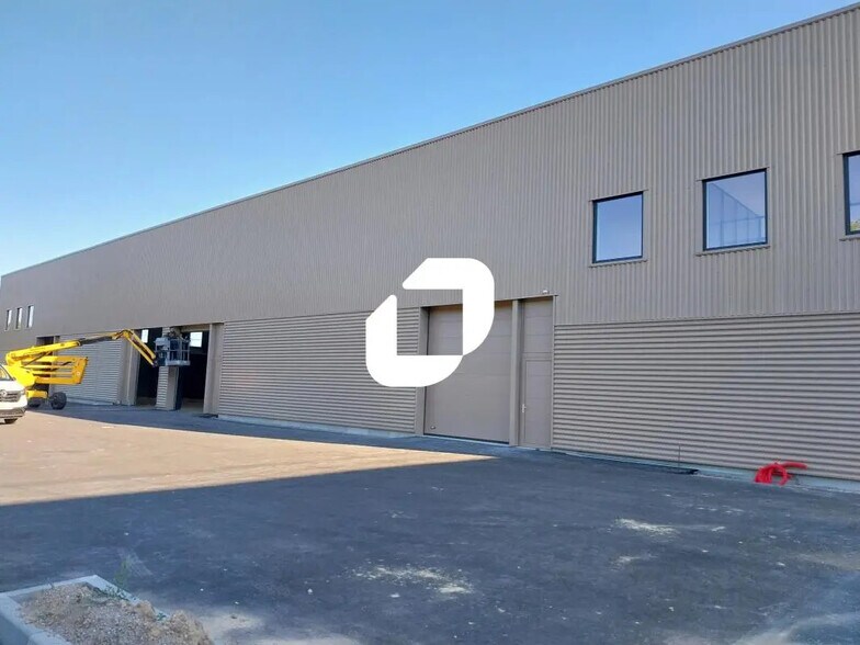 Office in Carquefou to rent - Building Photo - Image 1 of 13