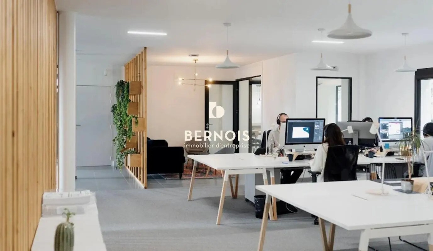 Office in Saint-Herblain to rent Interior Photo- Image 1 of 4