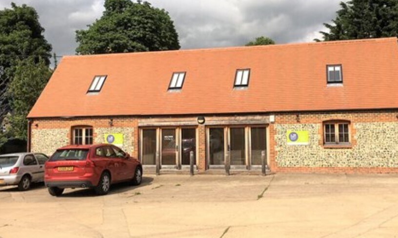 Ingham Ln, Watlington for sale - Primary Photo - Image 1 of 1