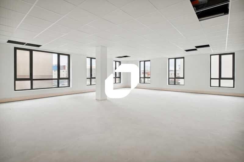 Office in Vénissieux to rent - Interior Photo - Image 3 of 7