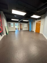 1230 W Morehead St, Charlotte, NC for rent Building Photo- Image 1 of 5