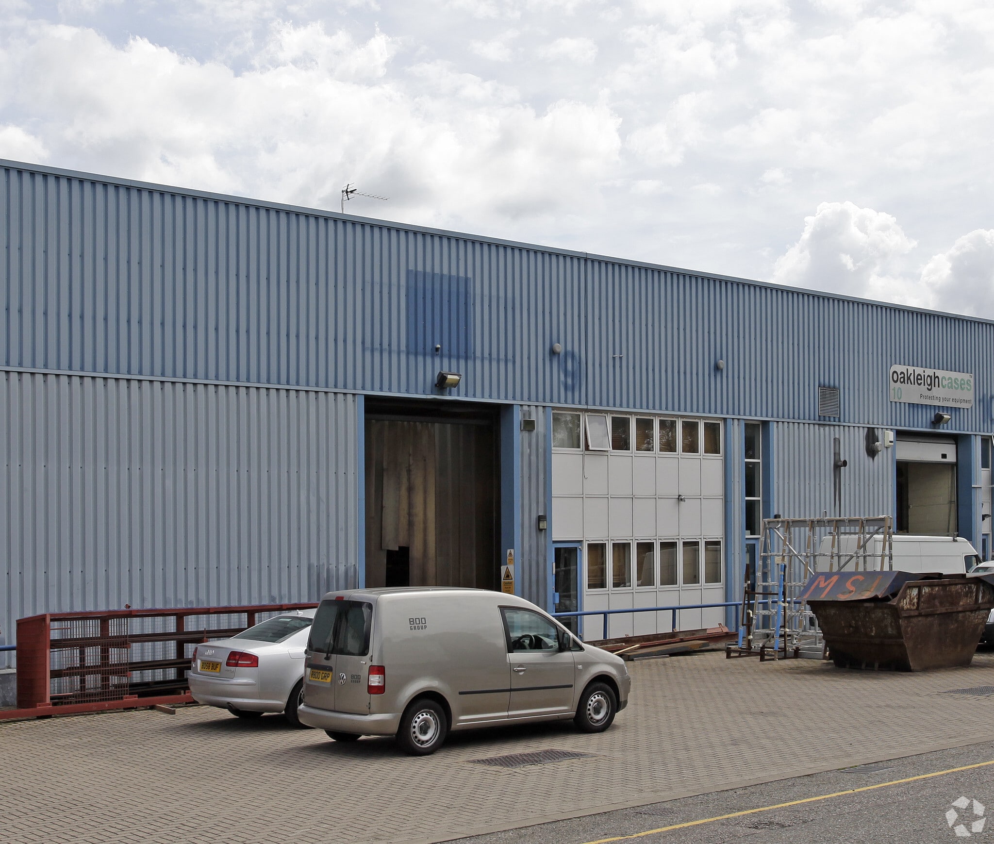 Summit Rd, Potters Bar for sale Primary Photo- Image 1 of 1