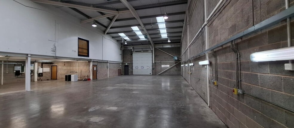 Commerce Rd, Gloucester to rent - Interior Photo - Image 3 of 7