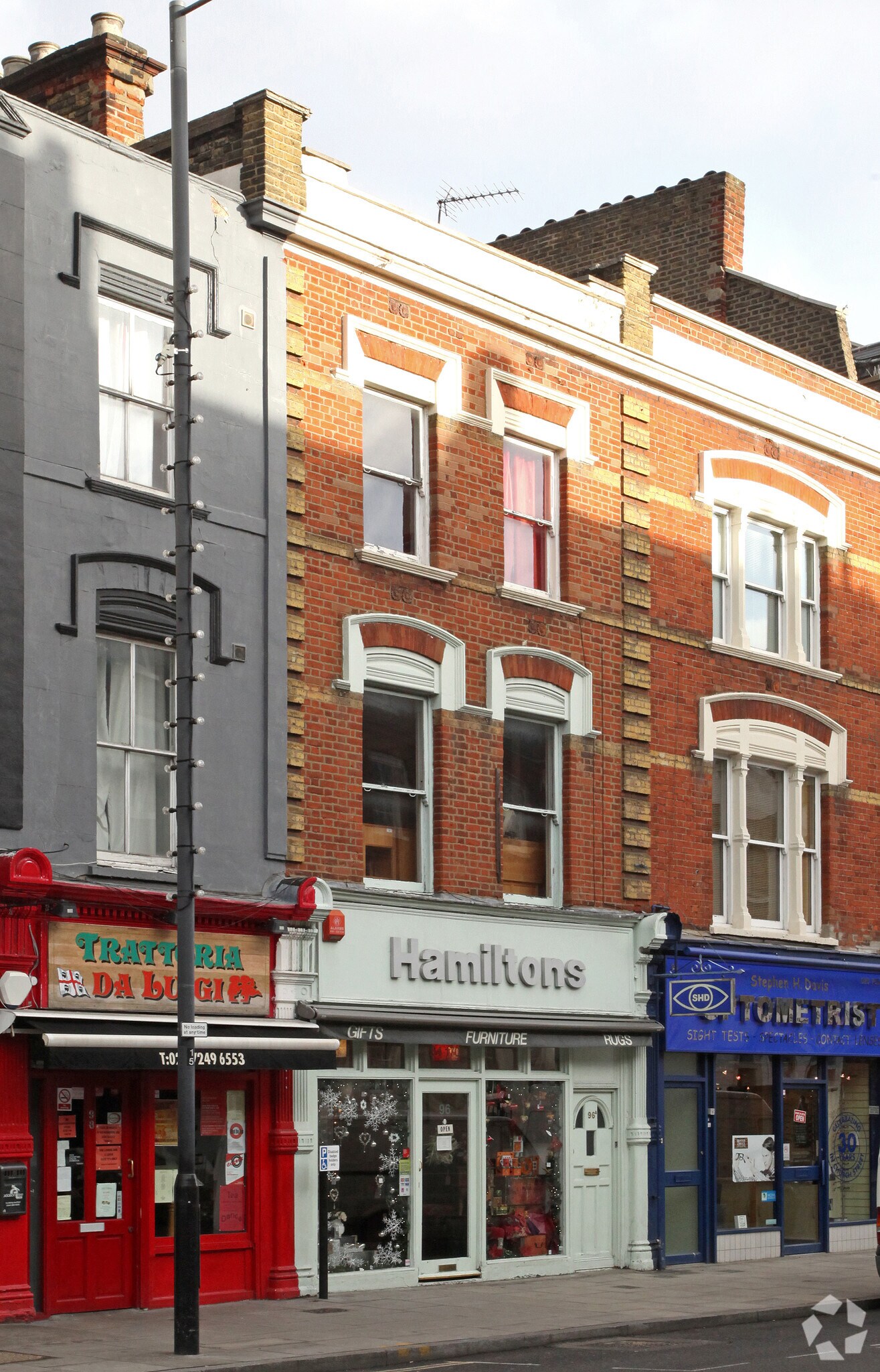 96 Stoke Newington Church St, London for sale Primary Photo- Image 1 of 1