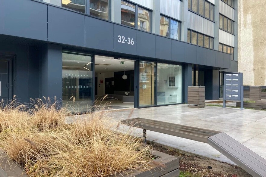32 Rue De Bellevue, Boulogne-Billancourt to rent - Building Photo - Image 2 of 6
