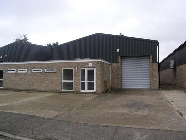 27-28 Morses Ln, Brightlingsea to rent Building Photo- Image 1 of 10