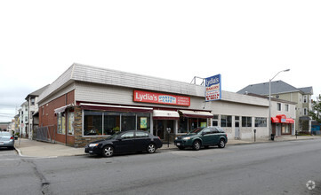 1656-1668 Acushnet Ave, New Bedford, MA for sale Primary Photo- Image 1 of 1