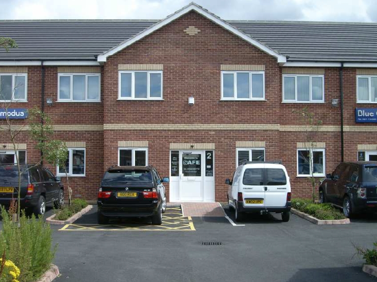 Sadler Rd, Lincoln for rent - Building Photo - Image 2 of 3