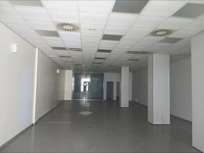 Retail in El Vendrell, Tarragona to rent Floor Plan- Image 1 of 6