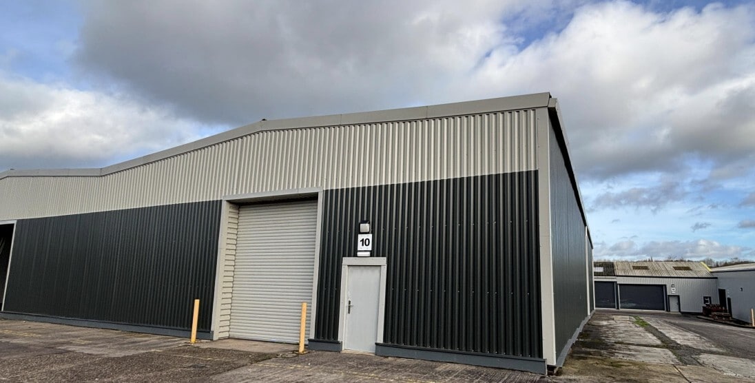 Milnhay Rd, Nottingham to rent Building Photo- Image 1 of 3