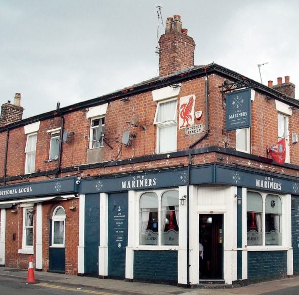 Free of Tie Pub Investments portfolio of 4 properties for sale on LoopNet.co.uk - Building Photo - Image 3 of 4