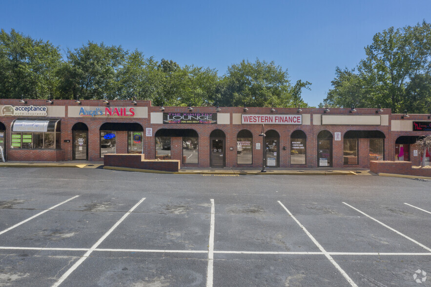 3604 Macon Rd, Columbus, GA for rent - Building Photo - Image 3 of 27