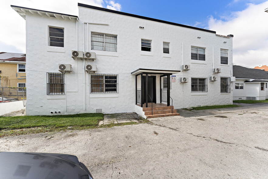 850 NW 2nd St, Miami, FL for sale - Building Photo - Image 1 of 14