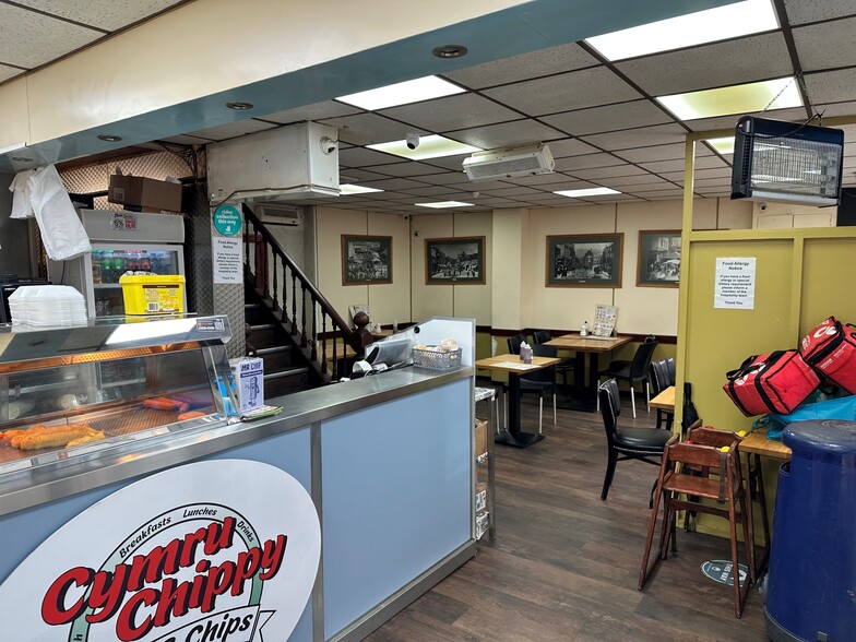 46-48 Mill St, Pontypridd for sale - Interior Photo - Image 2 of 11