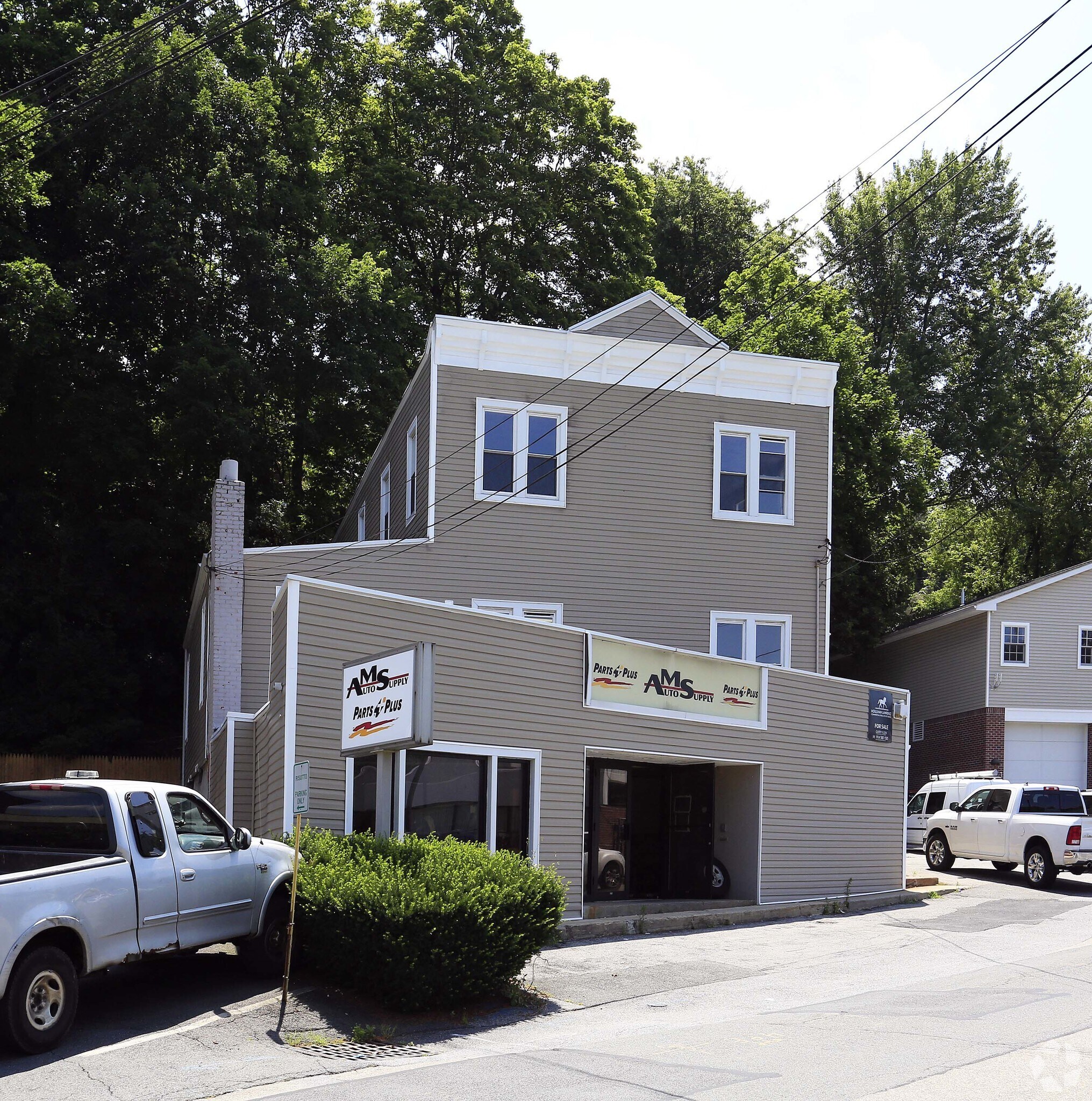 45 Columbia Ave, Thornwood, NY for sale Primary Photo- Image 1 of 1