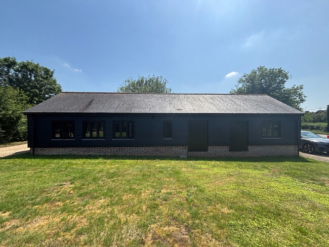 More details for Meppershall Rd, Ickleford - Office for Sale