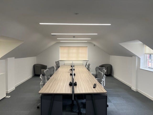 4 Farm St, London to rent - Building Photo - Image 1 of 12