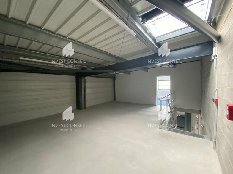 26 Rue Travers Des Champs Guillaume, Cormeilles-en-Parisis to rent - Interior Photo - Image 3 of 12