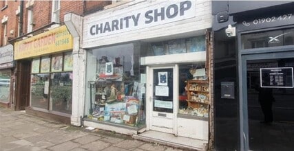 66-66A Chapel Ash, Wolverhampton to rent Building Photo- Image 1 of 1