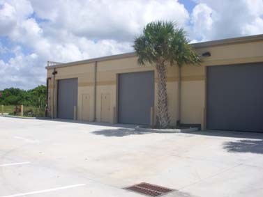 15821 Mercantile Ct, Jupiter, FL for rent - Building Photo - Image 3 of 3