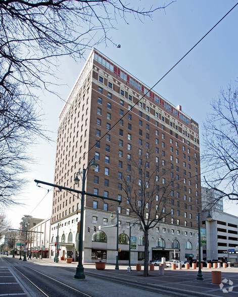 Retail in Memphis, TN for sale - Primary Photo - Image 1 of 1