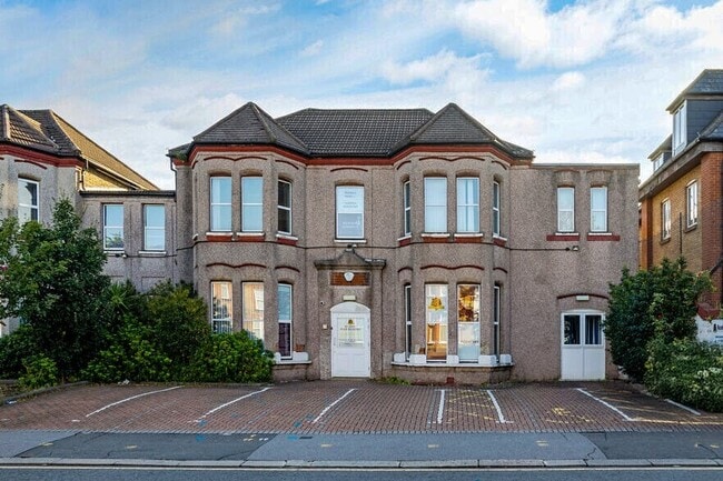 More details for 34 Mansfield Rd, Ilford - Office to Rent