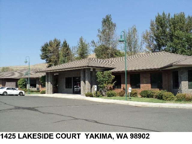 1425 Lakeside Ct, Yakima, WA for sale - Building Photo - Image 1 of 9