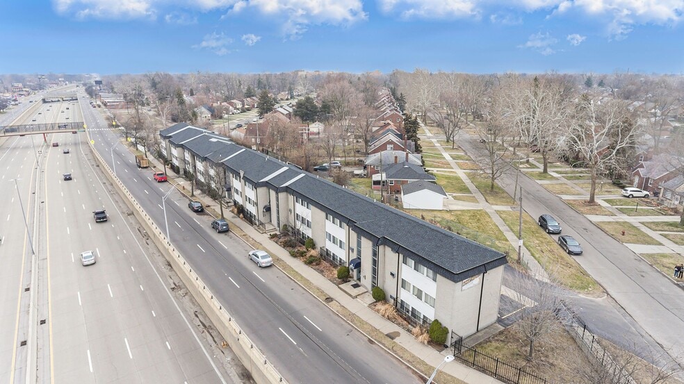 Detroit 2 portfolio of 2 properties for sale on LoopNet.co.uk - Building Photo - Image 2 of 12