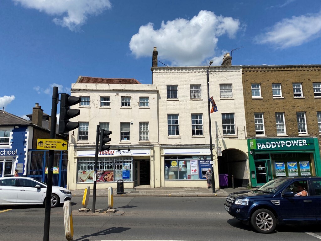 64-66 High St, Barnet to rent Building Photo- Image 1 of 4