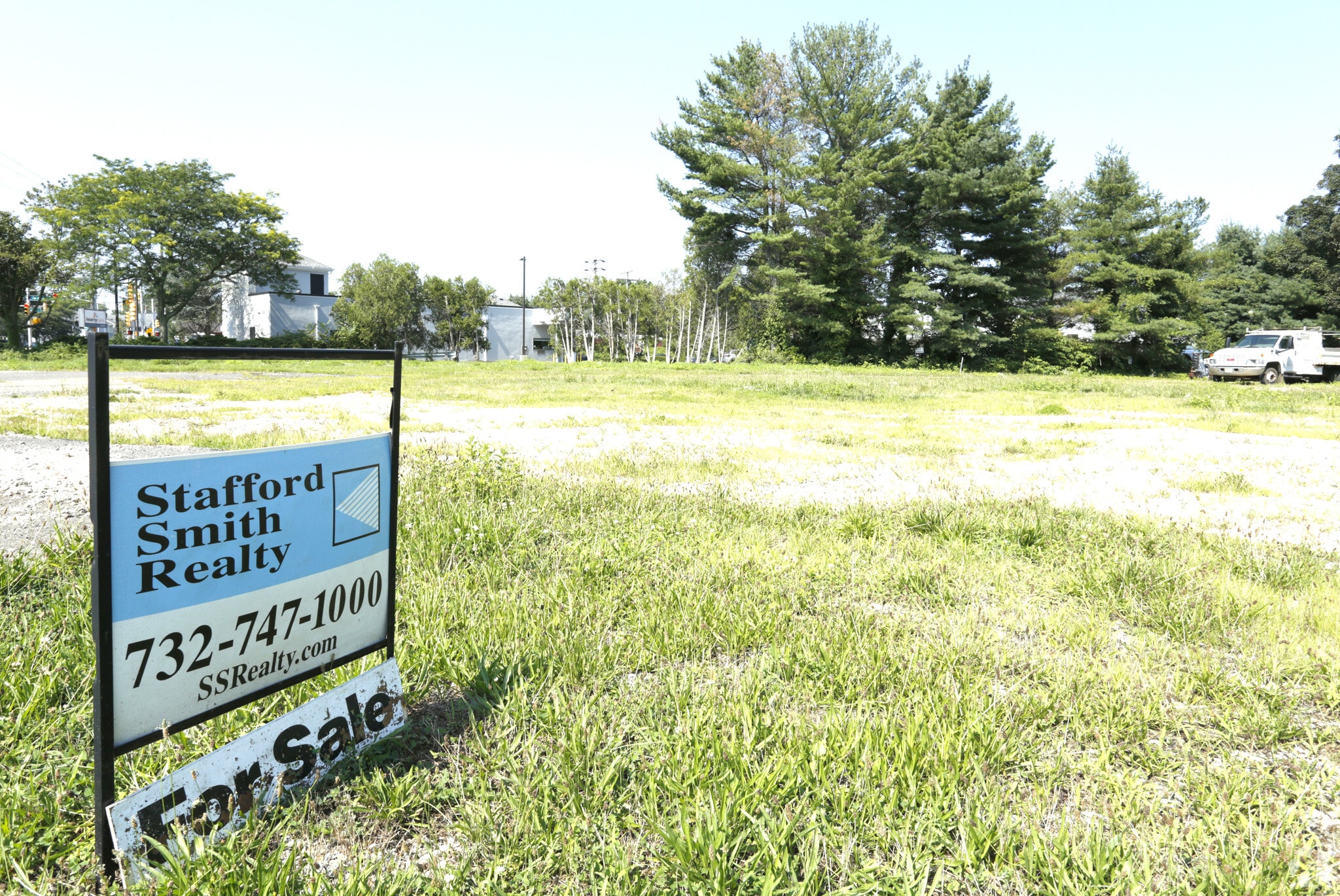 1 Sycamore Ave, Little Silver, NJ for sale Primary Photo- Image 1 of 1