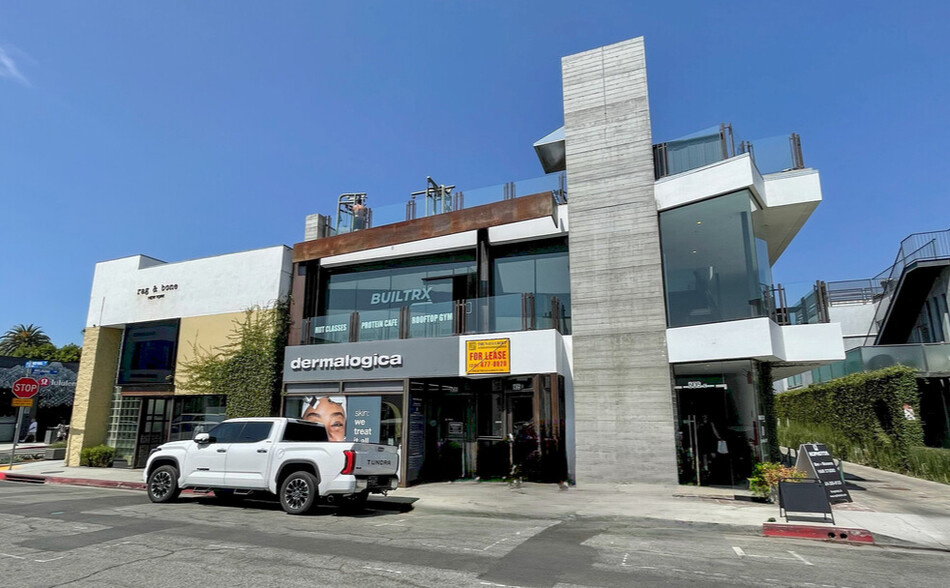 8533-8539 Melrose Ave, Los Angeles, CA for rent - Building Photo - Image 2 of 9