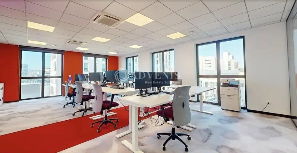 Office in Nancy to rent - Interior Photo - Image 2 of 6