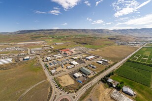 501 Urban Industrial Way, East Wenatchee WA - Commercial Property