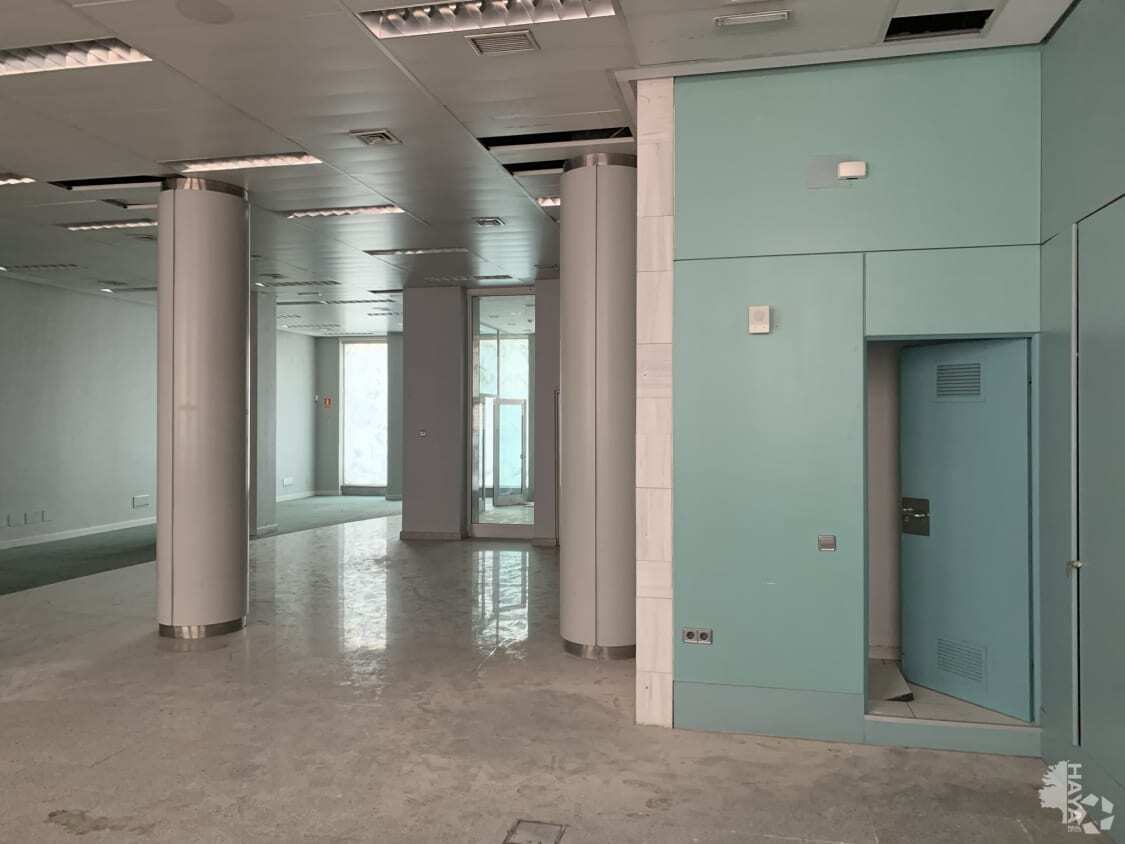 Retail in Alcobendas, Madrid to rent Interior Photo- Image 1 of 11