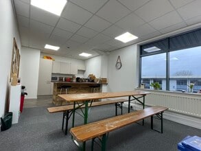 Unit C - H Concept Court, Pent Rd, Folkestone to rent Interior Photo- Image 2 of 8