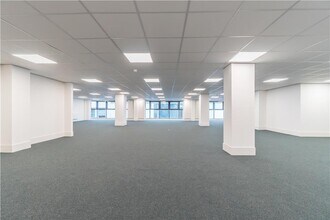 231 St. Vincent St, Glasgow to rent Interior Photo- Image 1 of 4