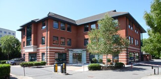 More details for 106 High St, Crawley - Office for Rent