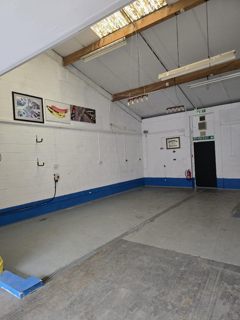 Bartley St, Bristol to rent Building Photo- Image 1 of 6