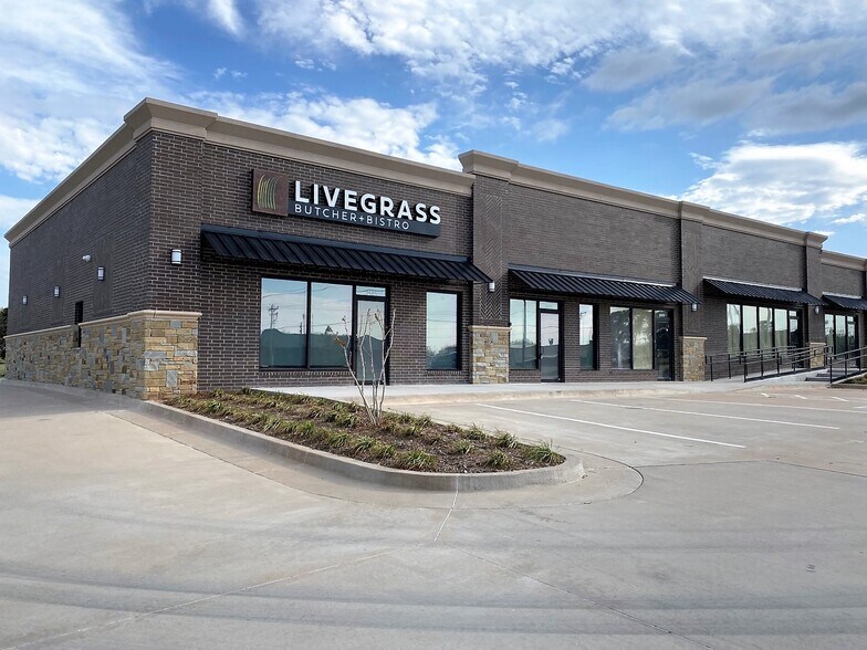 36013633 E 2nd St, Edmond 73034 UK