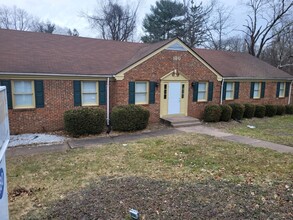 180 Poquonock Ave, Windsor, CT for rent Building Photo- Image 1 of 4