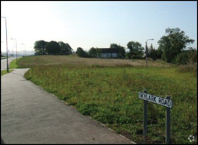 Skylark Rd, Dunfermline for sale Primary Photo- Image 1 of 1