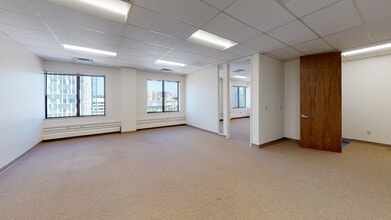 2200 6th Ave, Seattle, WA to rent Interior Photo- Image 1 of 4