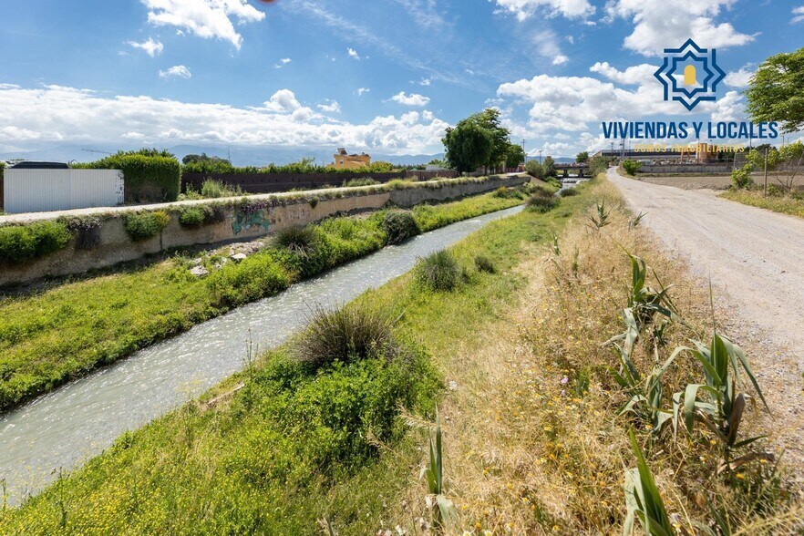Calle Ramal del Río, Cúllar Vega, Granada for sale - Building Photo - Image 2 of 23