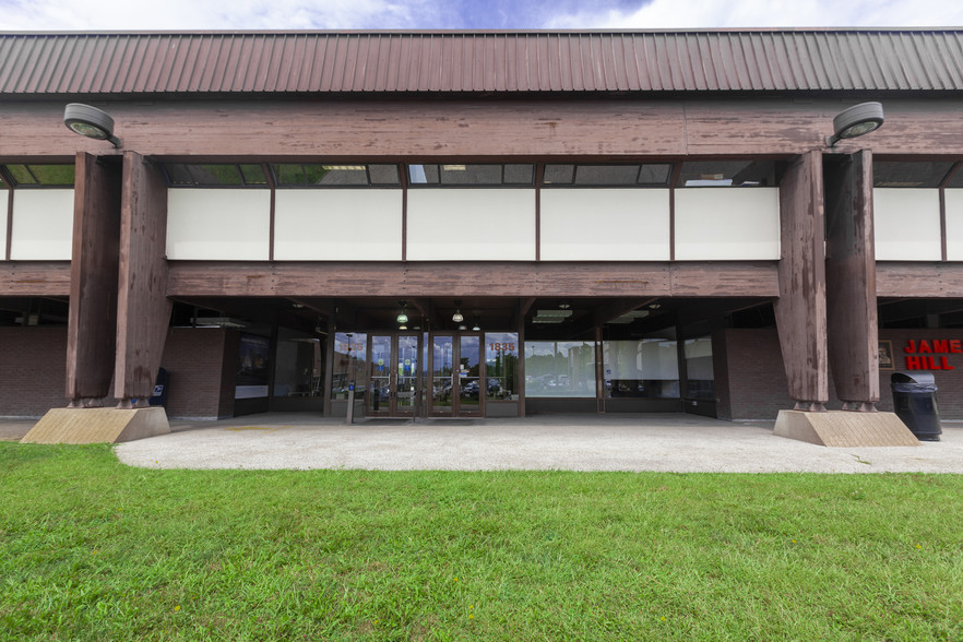 1835 Centre Ave, Pittsburgh, PA for sale - Building Photo - Image 1 of 1