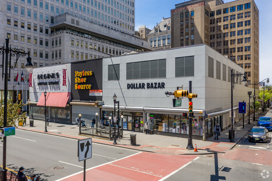 727-737 Broad St, Newark, NJ for sale - Primary Photo - Image 1 of 1