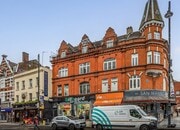 First Floor, 409-411 Brixton Road, London SW9 7DG 2