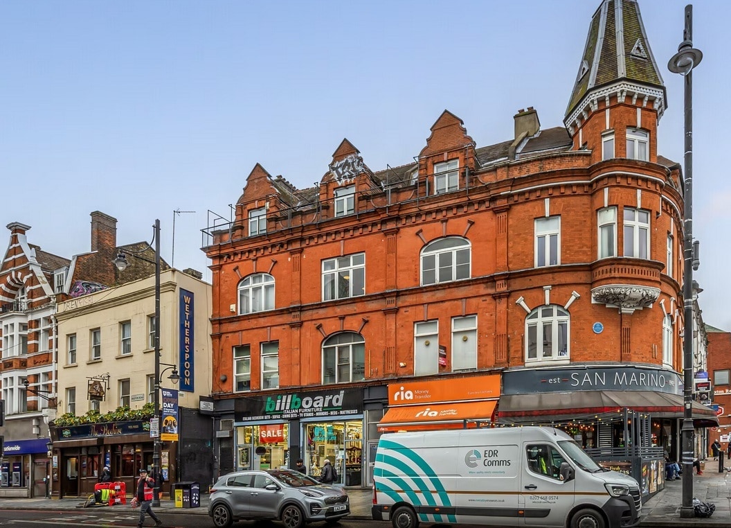 409-411 Brixton Rd, London, LND SW9 7DG - Unit First Fl -  - Interior Photo - Image 1 of 7