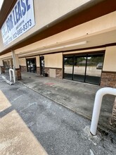 2005 Ward Rd, Baytown, TX for rent Building Photo- Image 1 of 17