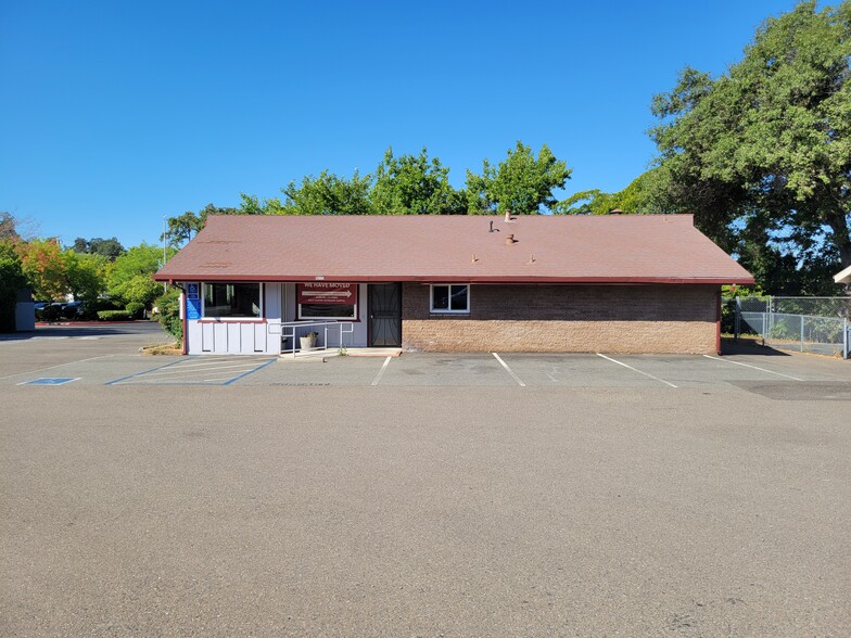 1055 Grass Valley Hwy, Auburn, CA for rent - Building Photo - Image 1 of 26